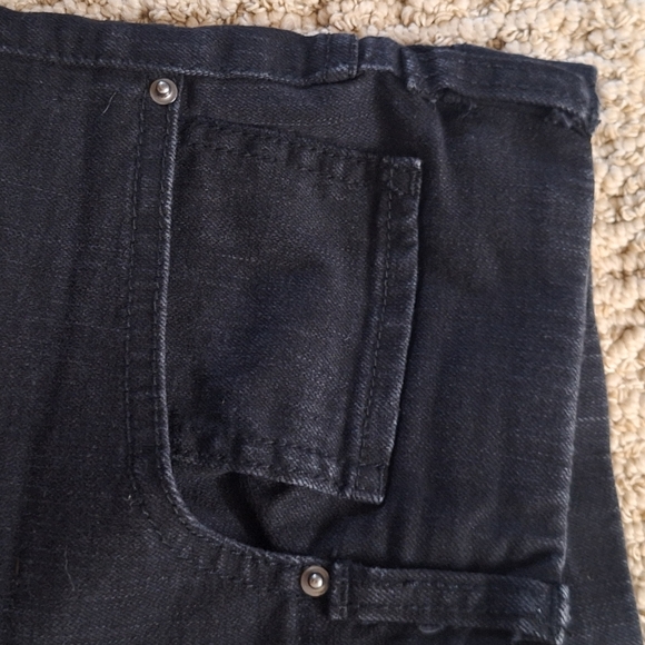 Black Pull-on Stretchy Jean Shorts Size XL 16-18 - Picture 4 of 6